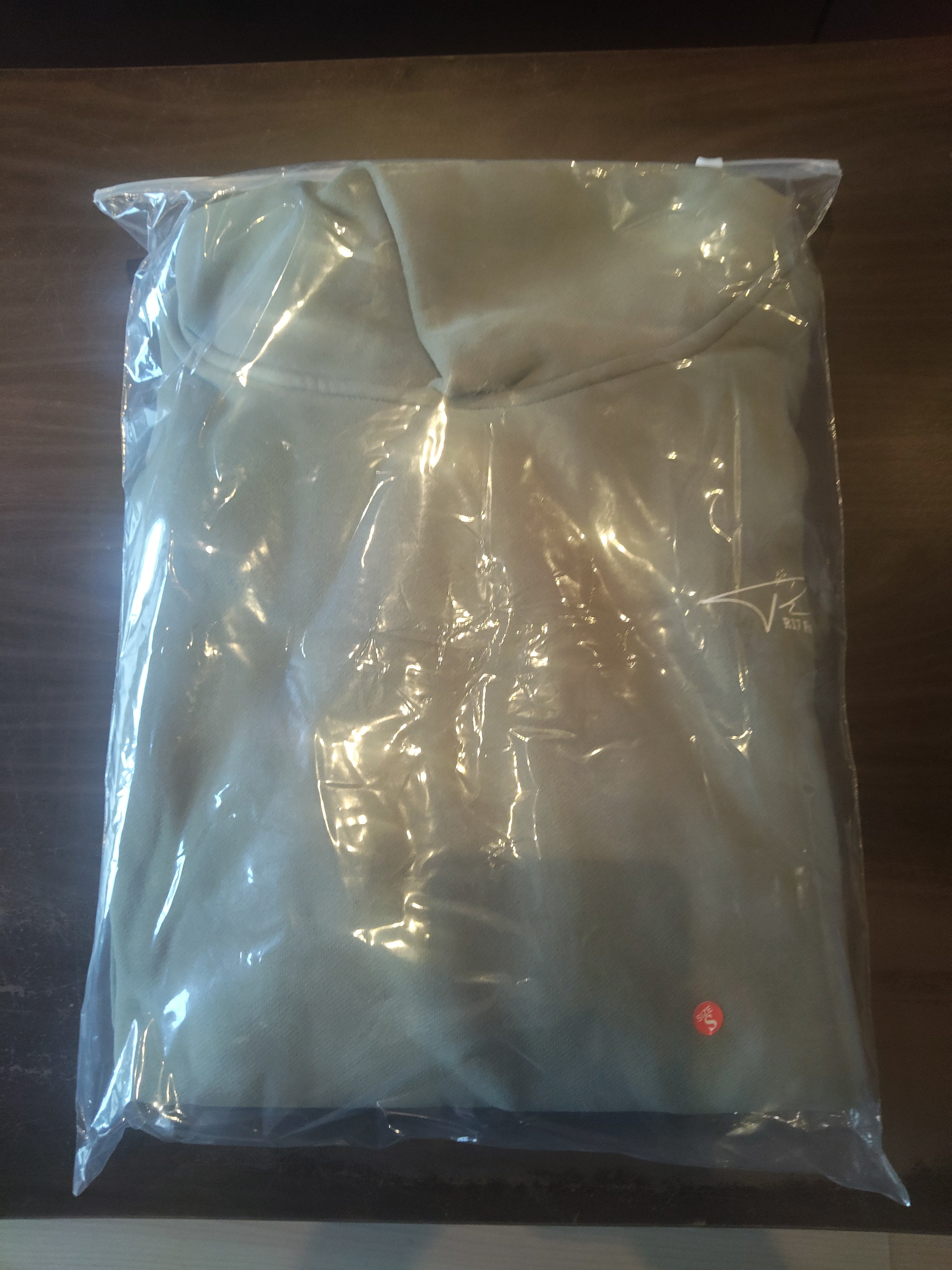 R17 Fourteen X selah hoodie size small